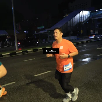 Runner Photo 7905766