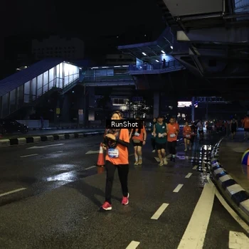 Runner Photo 7905778