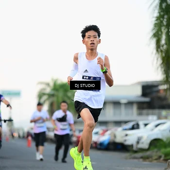 Runner Photo 7905795