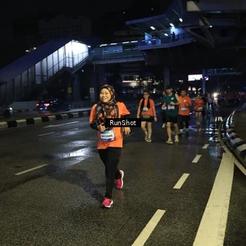 Runner Photo 7905797