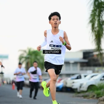 Runner Photo 7905799