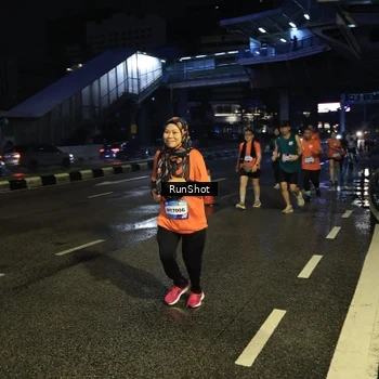 Runner Photo 7905804