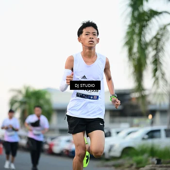 Runner Photo 7905806
