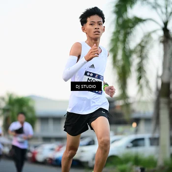Runner Photo 7905814