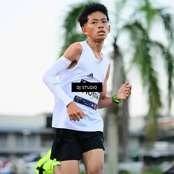 Runner Photo 7905820