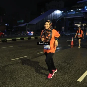 Runner Photo 7905826