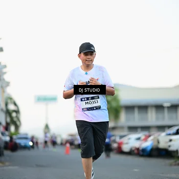 Runner Photo 7905837