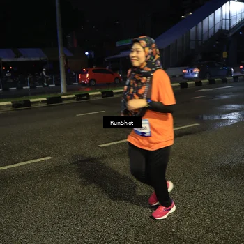Runner Photo 7905845