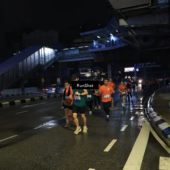 Runner Photo 7905867