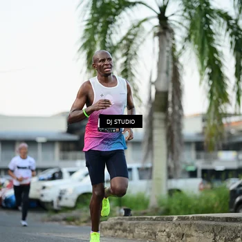Runner Photo 7905874