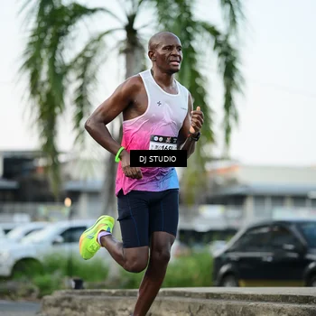 Runner Photo 7905888