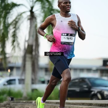 Runner Photo 7905891