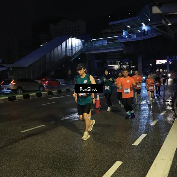 Runner Photo 7905893