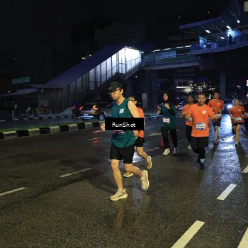 Runner Photo 7905906