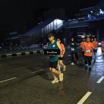 Runner Photo 7905912