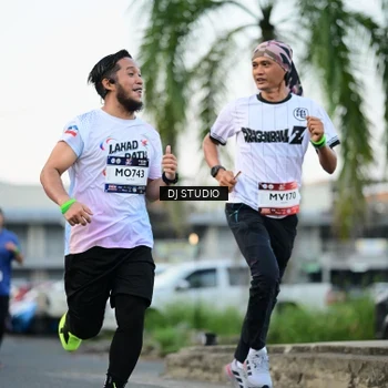 Runner Photo 7905927