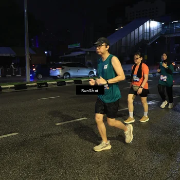Runner Photo 7905935