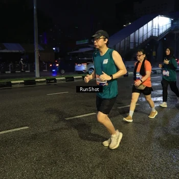 Runner Photo 7905939