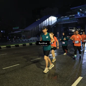 Runner Photo 7905947