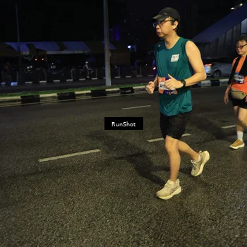Runner Photo 7905950