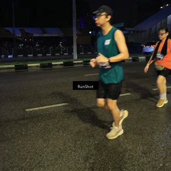 Runner Photo 7905953
