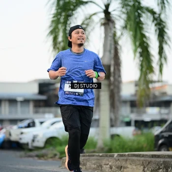 Runner Photo 7905962