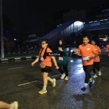 Runner Photo 7905965