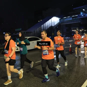 Runner Photo 7905969