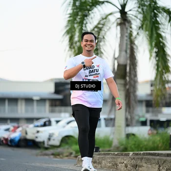 Runner Photo 7905981