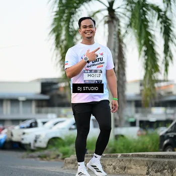 Runner Photo 7905997