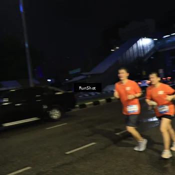 Runner Photo 7906000