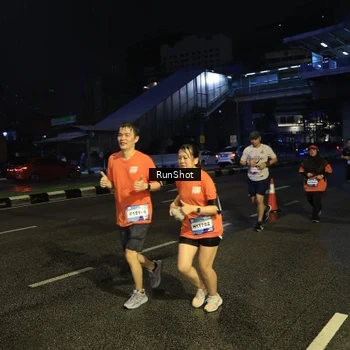 Runner Photo 7906010