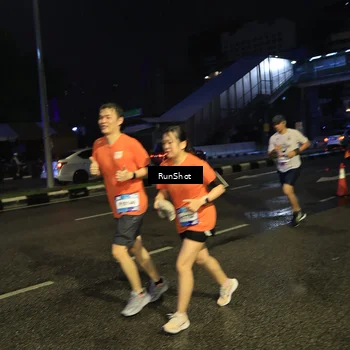Runner Photo 7906020