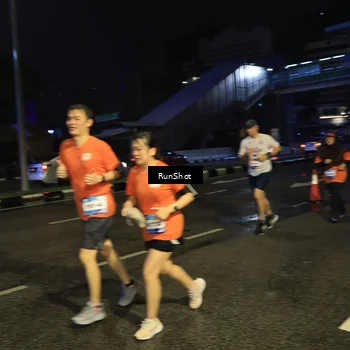 Runner Photo 7906030