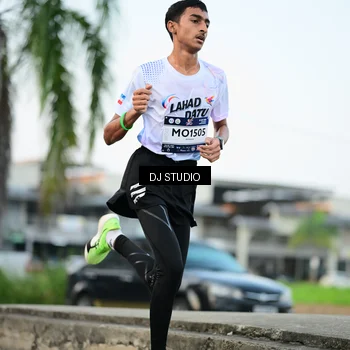 Runner Photo 7906036