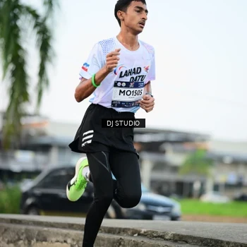 Runner Photo 7906039