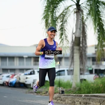 Runner Photo 7906050