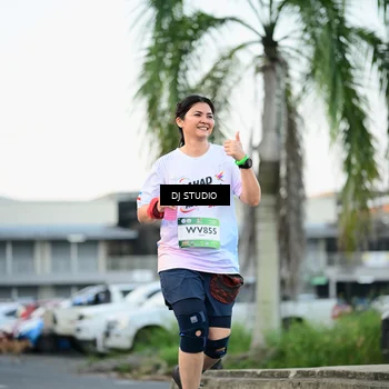 Runner Photo 7906068
