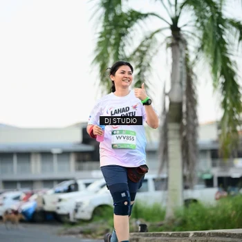 Runner Photo 7906070