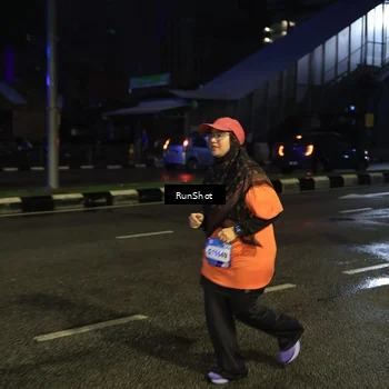 Runner Photo 7906078
