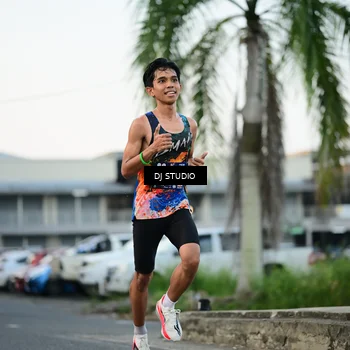 Runner Photo 7906089