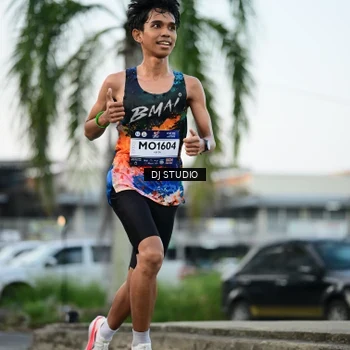 Runner Photo 7906107