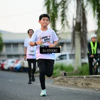 Runner Photo 7906143