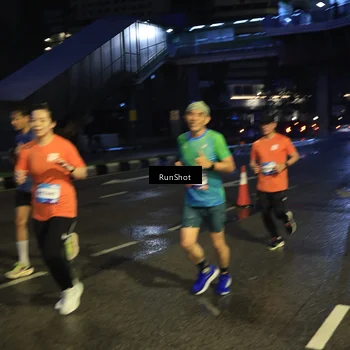 Runner Photo 7906149