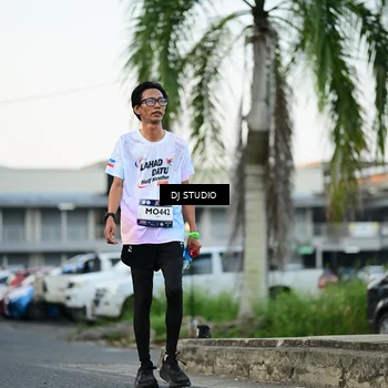 Runner Photo 7906169