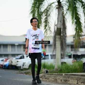 Runner Photo 7906170