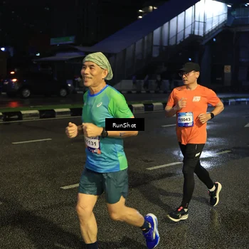Runner Photo 7906175