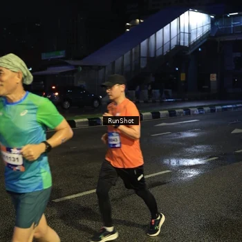 Runner Photo 7906181