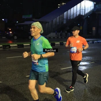 Runner Photo 7906194