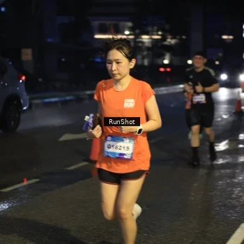 Runner Photo 7906204
